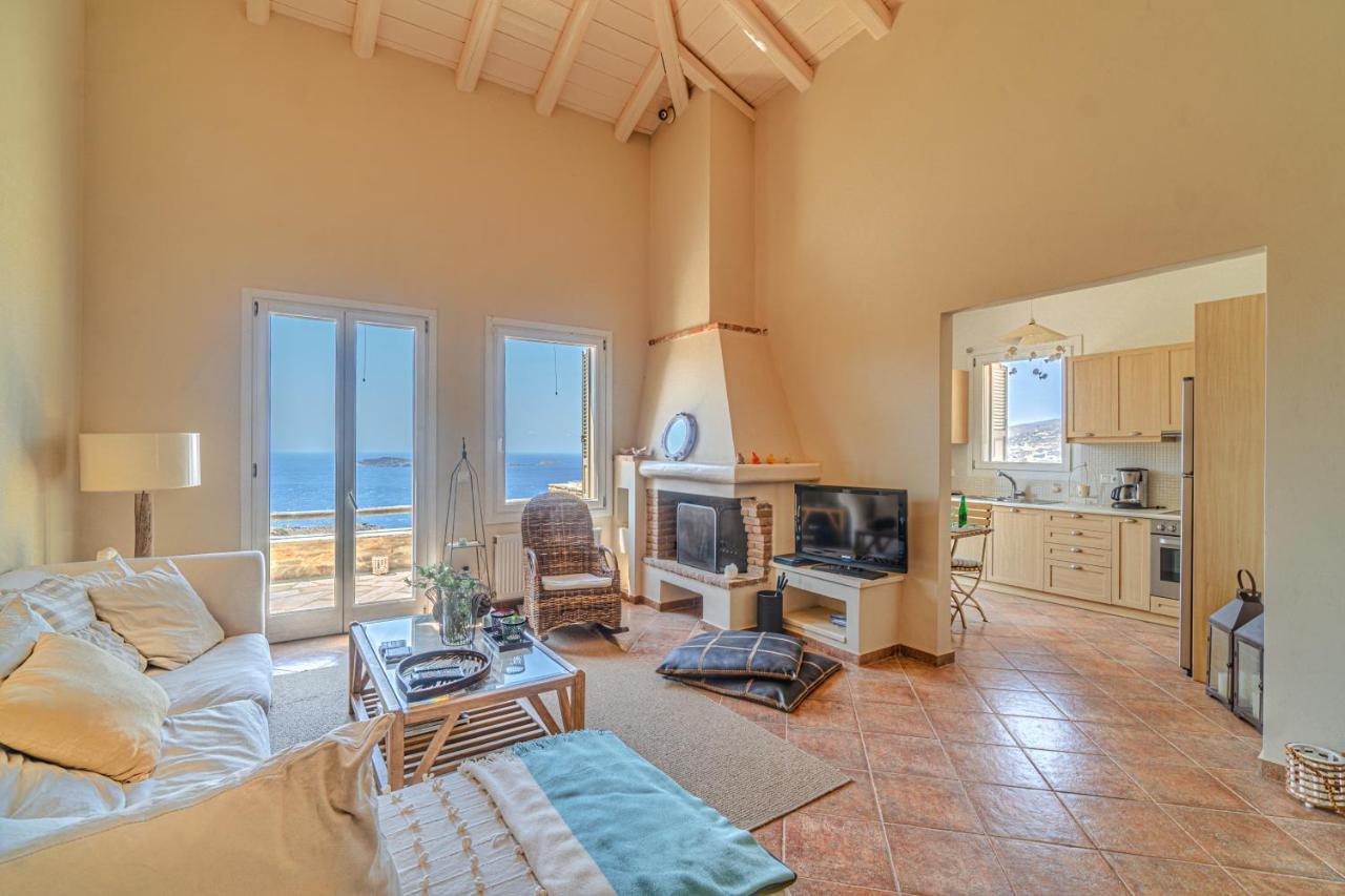 Irida Villa - Sea & Sunset Flats By Explore Andros Μπατσί Εξωτερικό φωτογραφία