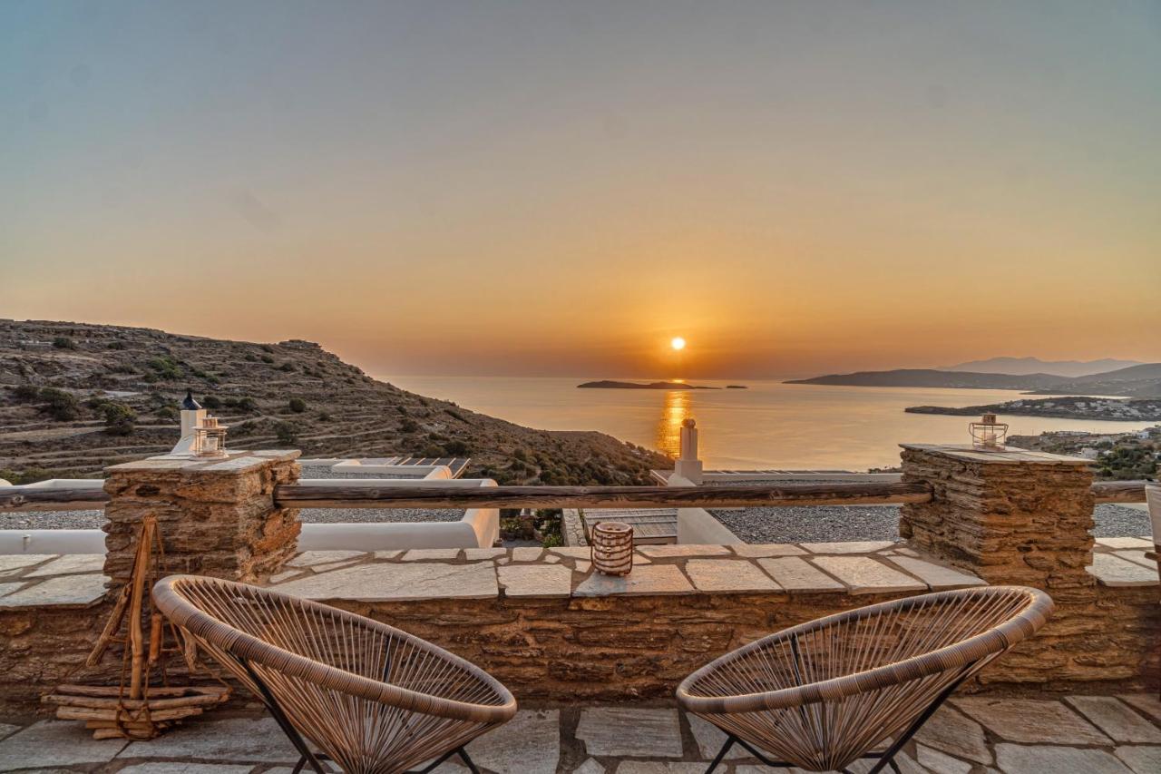 Irida Villa - Sea & Sunset Flats By Explore Andros Μπατσί Εξωτερικό φωτογραφία